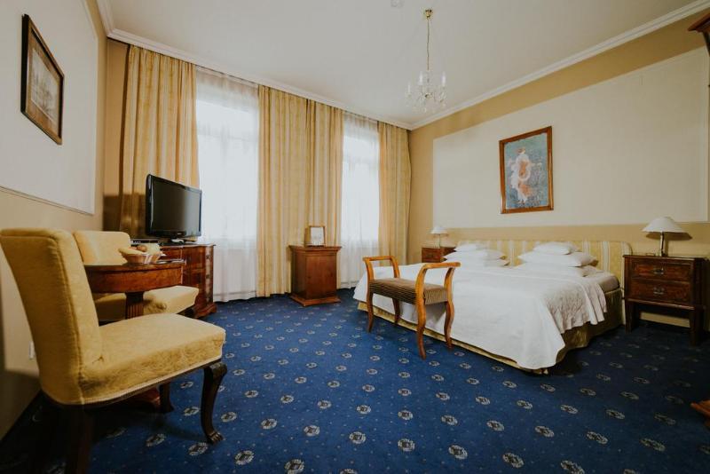 Hotel La Residenza ティミショアラ エクステリア 写真